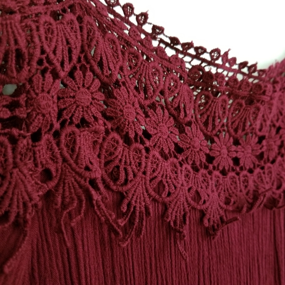 Burgundy shorts romper size Medium - Picture 2 of 3